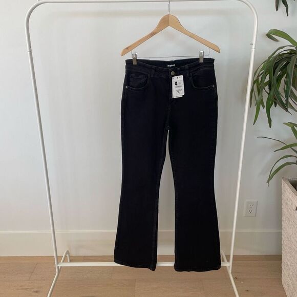 Desigual Black Jeans with Embroidered Purple Daisy - Picture 2 of 6